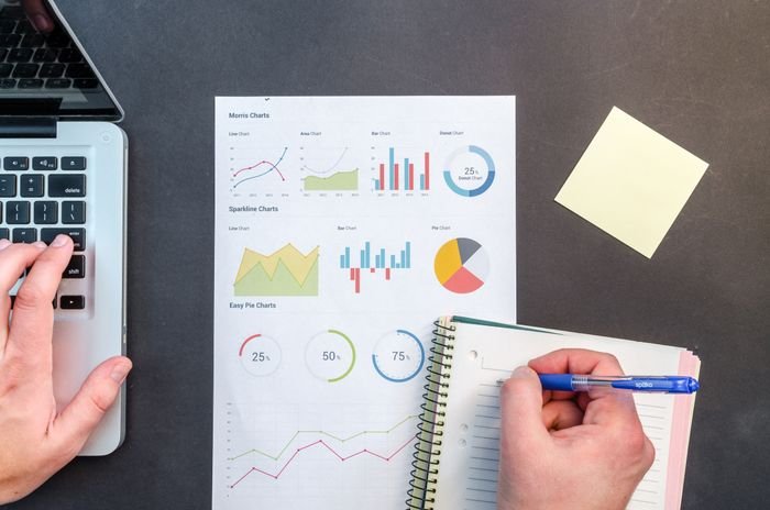 competitor backlink gap analysis to identify link building opportunities in Canada