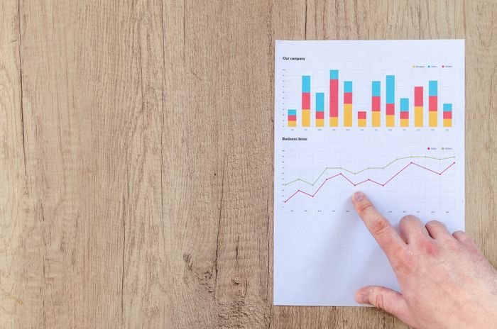 SEO Analytics Services keyword rank tracking monitoring SEO position changes for Canadian business websites