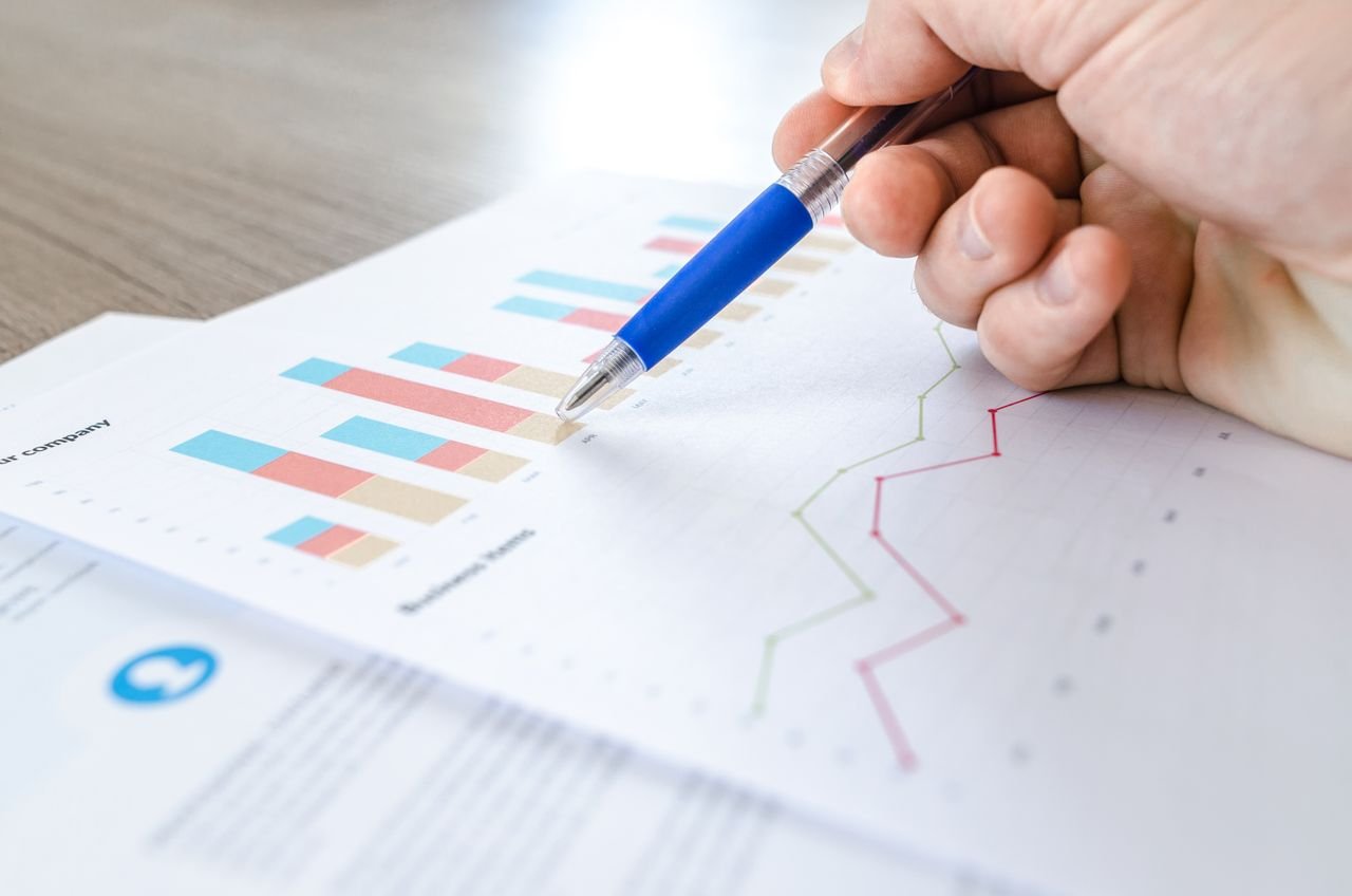 SEO Analytics Services SEO analytics services Canada — data dashboards and performance reporting for Canadian businesses