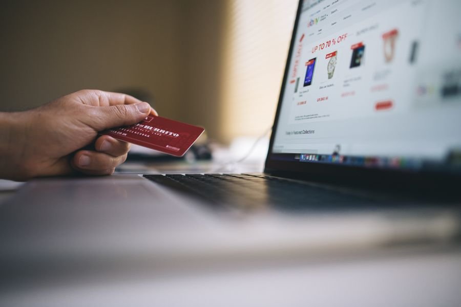 technical SEO for e-commerce stores crawl budget and duplicate URL optimization